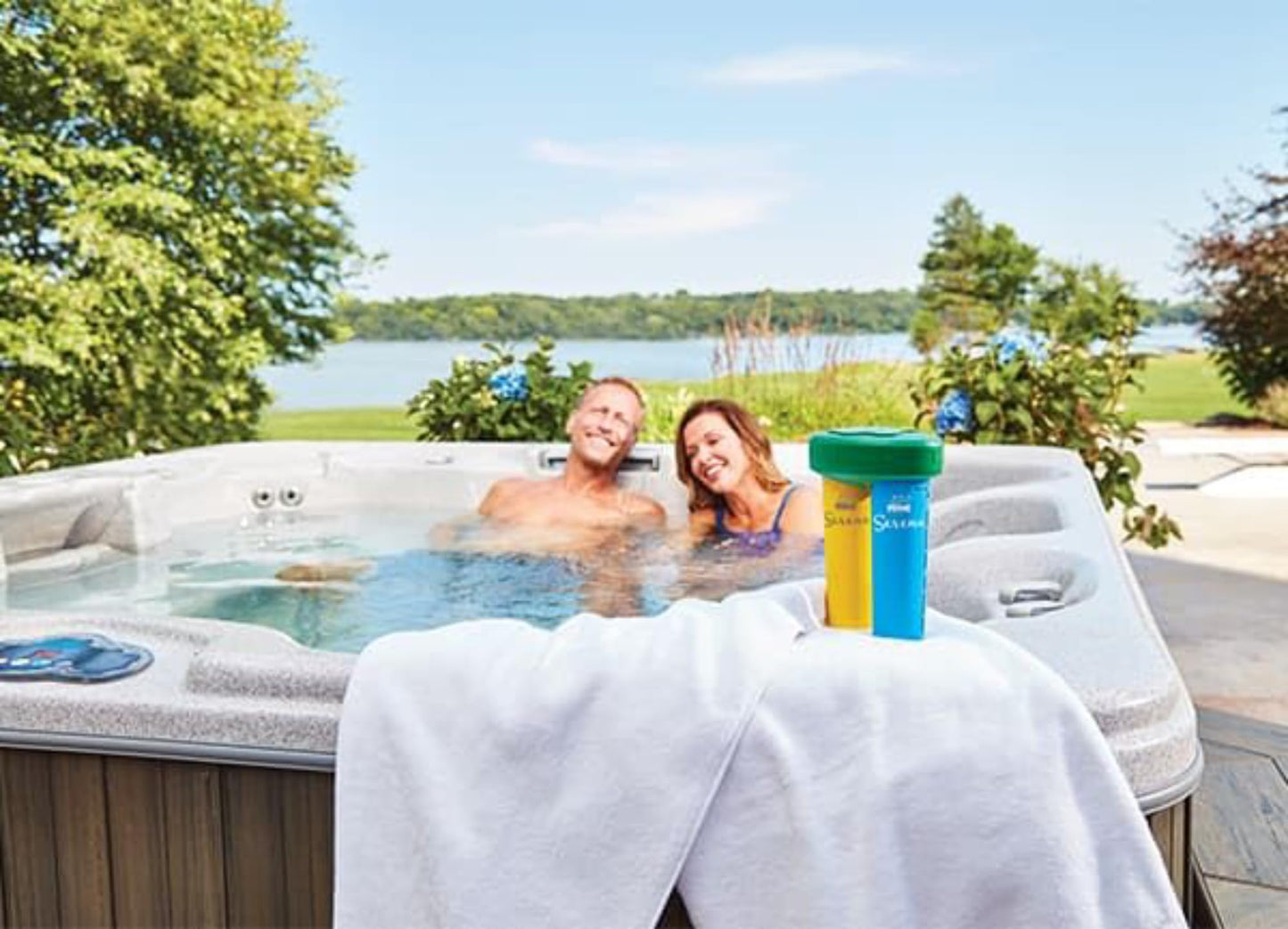 FROG Serene Floating System for Hot Tubs - Quick & Easy Prefilled Hot Tub Sanitizer - Hot Tub Maintenance System with Sanitizing Minerals & Bromine - Starter Bundle