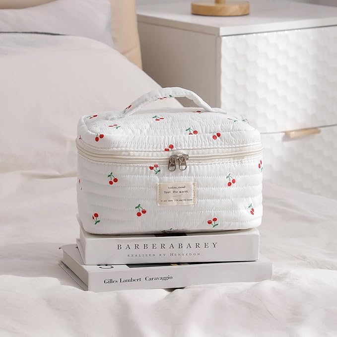 uekeboag Large Travel Quilted Makeup Bag for Women, Floral Cotton Cosmetic Bag, Coquette Aesthetic Floral Toiletry Organizer Bag