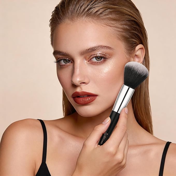 DUcare Makeup Brushes with Case 10Pcs Travel Makeup Brushset Women Gift Premium Synthetic Kabuki Foundation Blending Brush Face Powder Blush Concealers Eye Shadows with bag