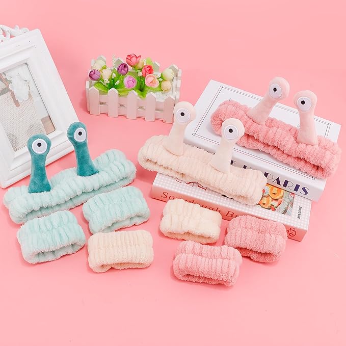 SuPoo Snail Spa Headband and Wristband Set Funny Alien Skincare Headband for Washing Face Puffy Wrist Bands for Women Animal Makeup Head Band Preppy Teen Girl Gifts Trendy Stuff Hair Accessories 9PCS