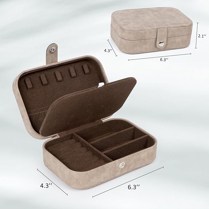 Hatori Travel Jewelry Box, PU Leather Small Jewelry Organizer for Women Girls, Portable Mini Travel Case Display Storage Holder Boxes for Stud Earrings, Rings, Necklaces, Bracelets (Brown)