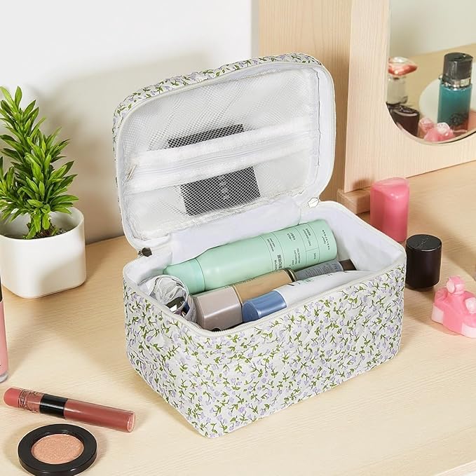 Gosect 1pc Large Makeup Bag, Cute Cosmetic Bag for Women Girls, Floral Coquette Aesthetic Toiletry Bag, Travel Make Up Organizer Bag (Purple Floral Print