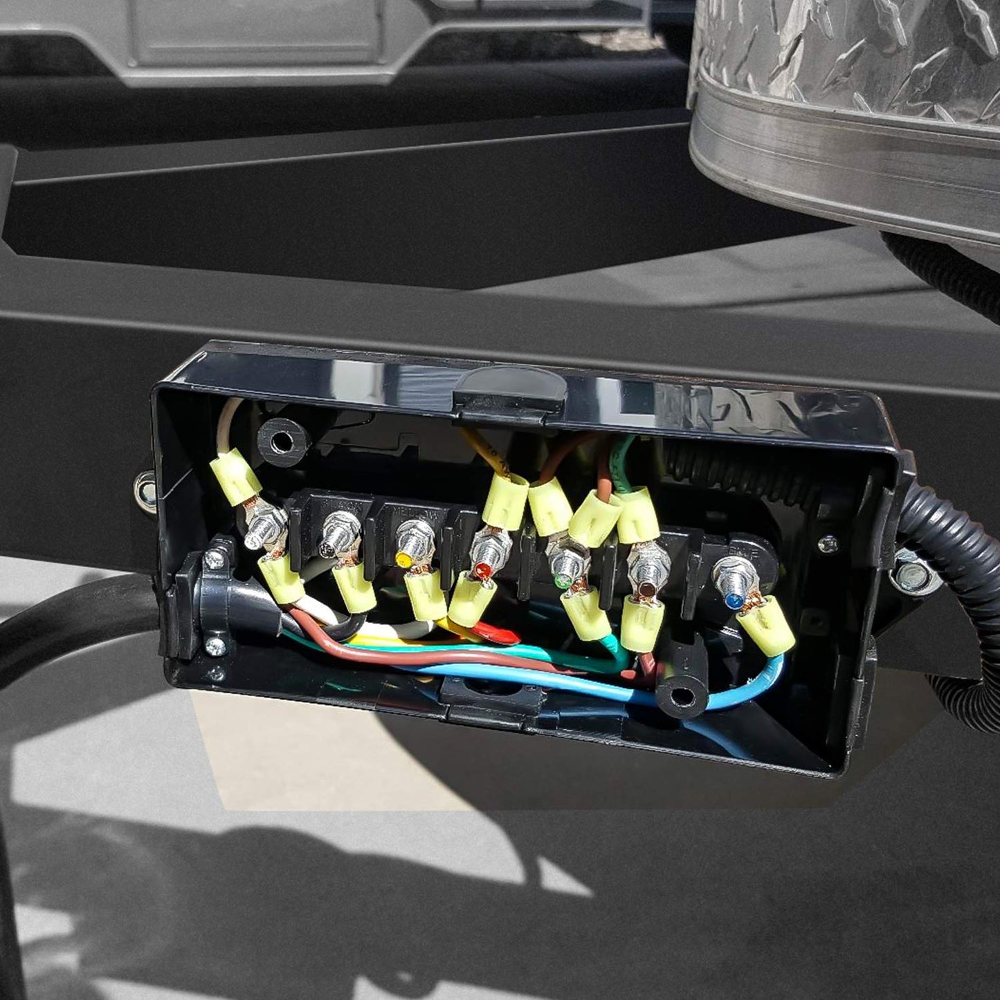 Nilight 50049R 7Way 8 Feet Heavy Duty 7 Way Plug Inline Trailer Cord for Truck Camper Blade Molded RV Cable Wire Weatherproof & Corrosion Resistant-8FT,2 Years Warranty