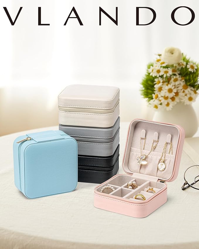 VLANDO Travel Jewelry Box, Small Jewelry Travel Organizer Case for Girls Women - Black