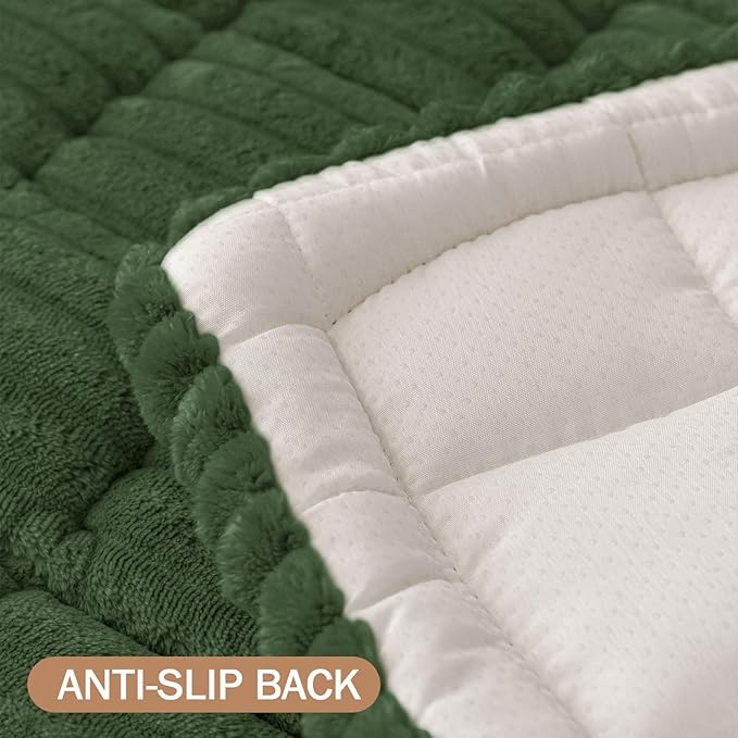 Smiry Couch Cover for Dogs Washable, Non Slip Fuzzy Pet Couch Covers for 3 Cushion Sofa Pet Friendly, Thick Soft Sofa Slipcovers Cushion Protector (Dark Green, 27.6" x 70.9")