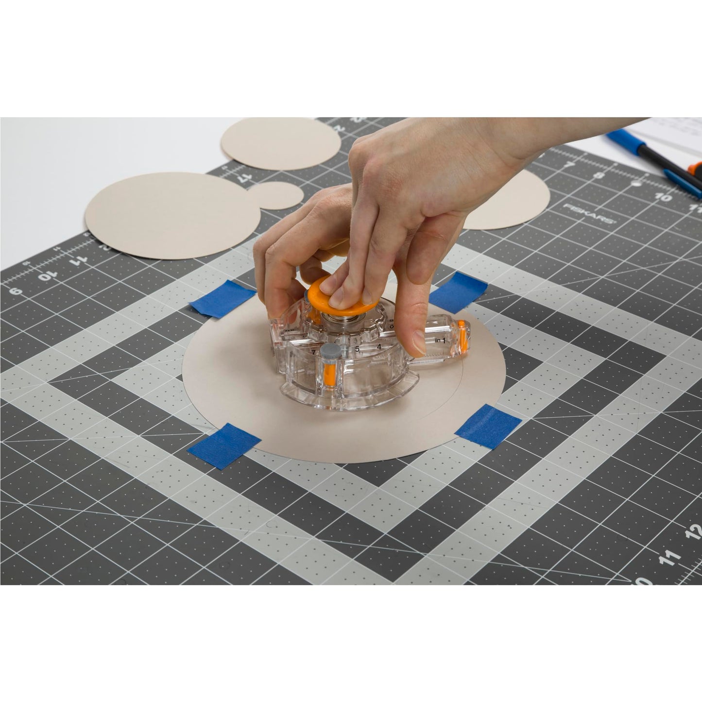 Fiskars Circle Cutter with 3 Replacement Blades - 1" to 8 Cut Length - Arts and Crafts Paper Cutter - Clear/Orange