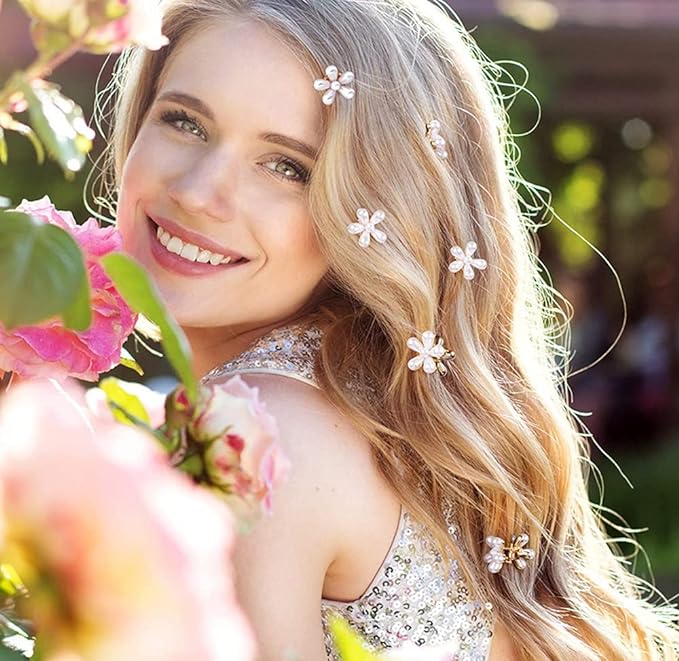 10 Pcs Small Mini Pearl Claw Clips with Flower Design, Sweet Artificial Bangs Clips Decorative Hair Accessories for Women Girls