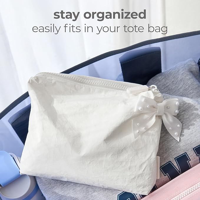 Case-Mate Essential Crinkle Makeup Bag - Waterproof Zipper Pouch - Daily Use Travel Pouch for Toiletries and Beach