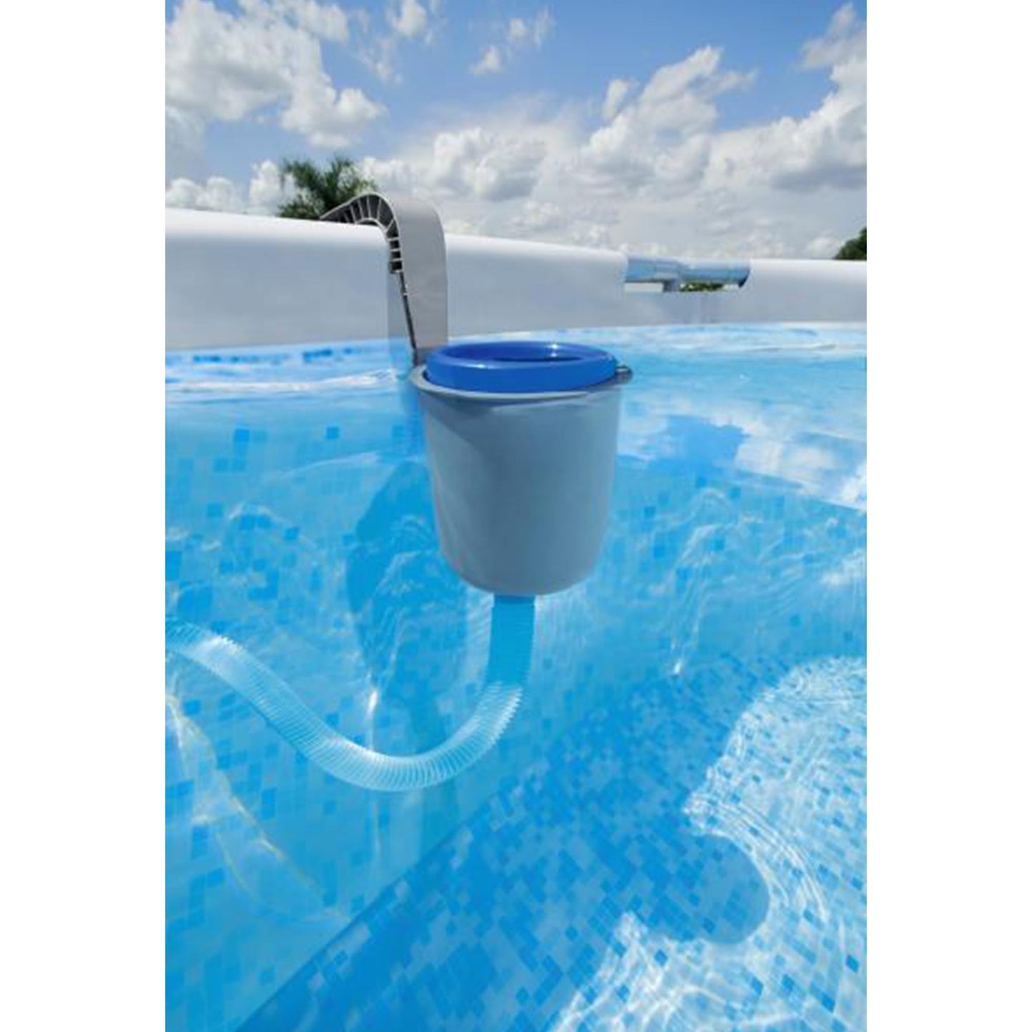 Bestway Flowclear Pool Wall Mounted Automatic Pool Surface Skimmer for Above Ground Pools with 530 Gallon and Above Filter Pumps, White/Blue