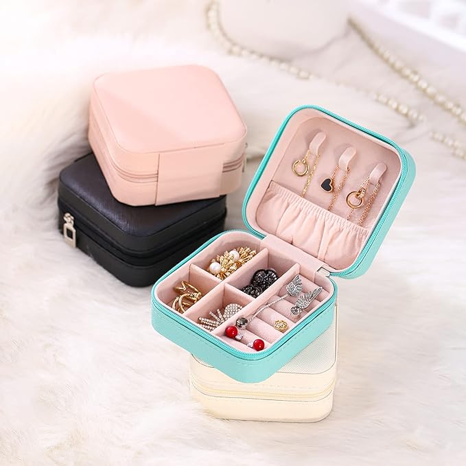 Mini Jewelry Travel Case, Small Portable Jewellry Organizer Box Portable Display Storage Box for Rings Earrings Necklaces, Gifts for Girl, Women, Wedding, Birthday, Mom, Mother's Day (Black)