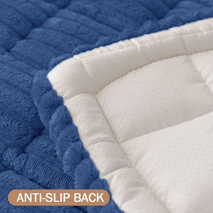 Smiry Couch Cover for Dogs Washable, Non Slip Fuzzy Pet Couch Covers for 3 Cushion Sofa Pet Friendly, Thick Soft Sofa Slipcovers Cushion Protector (Navy Blue, 27.6" x 88")