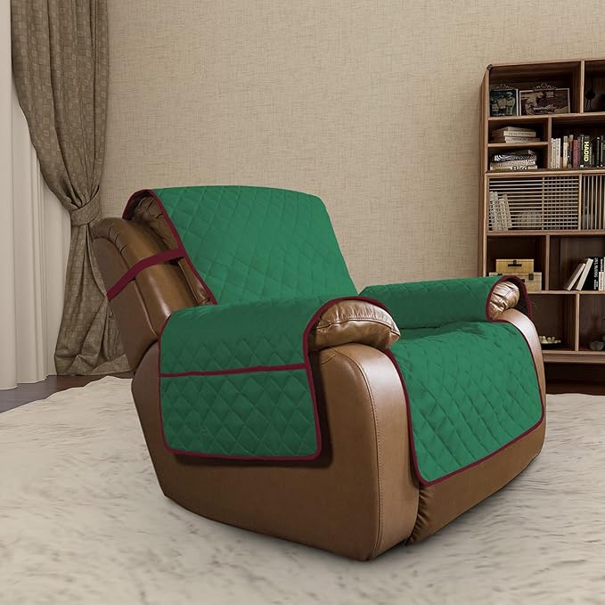 Easy-Going Oversized Recliner Chair Slipcover Reversible Sofa Cover Water Resistant Couch Cover Furniture Protector with Elastic Straps for Pets Dog Cat (Oversized Recliner, Green/Christmas Red)