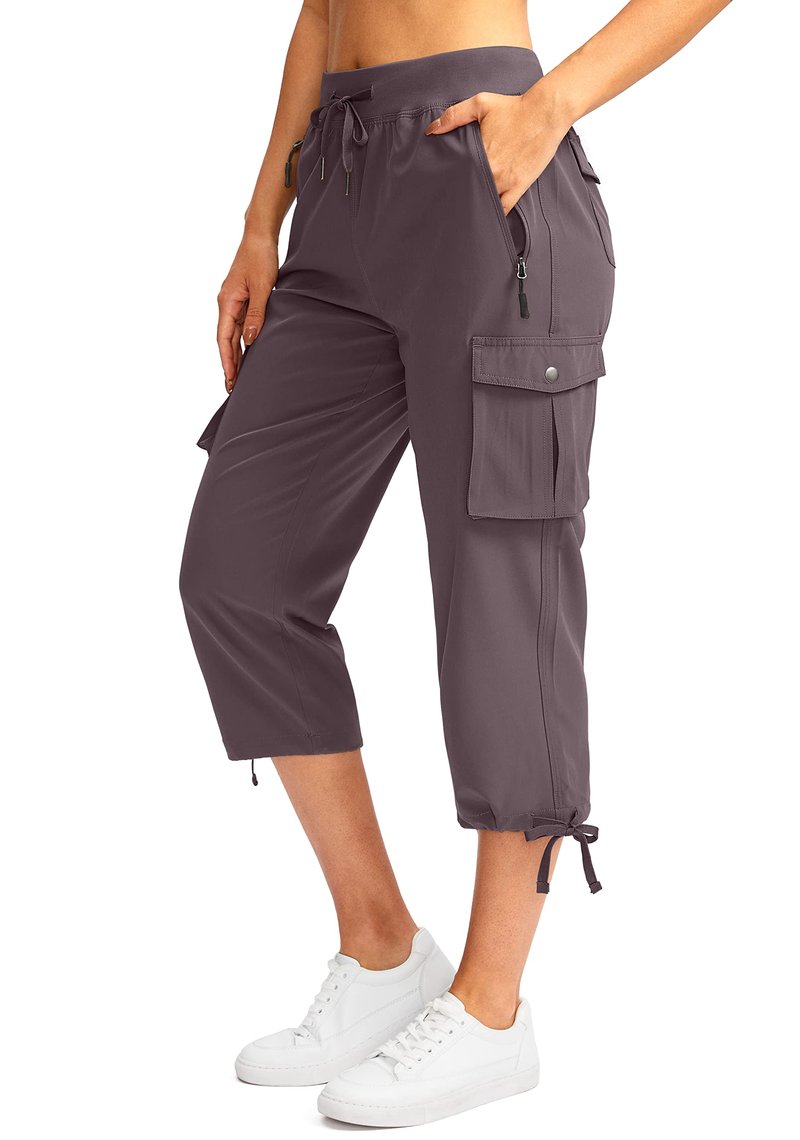 Soothfeel Women's Cargo Capris Pants with 6 Pockets Lightweight Quick Dry Travel Hiking Summer Pants for Women Casual (Dusty Purple, XXL)