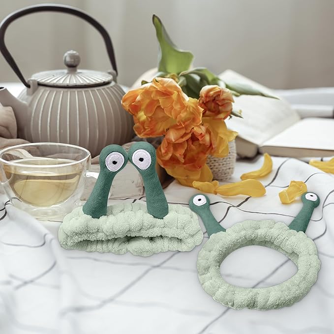 Jowmoy Cute Light green Snail Headband,Wash Face for Women Makeup Shower Spa Headband (1pack)