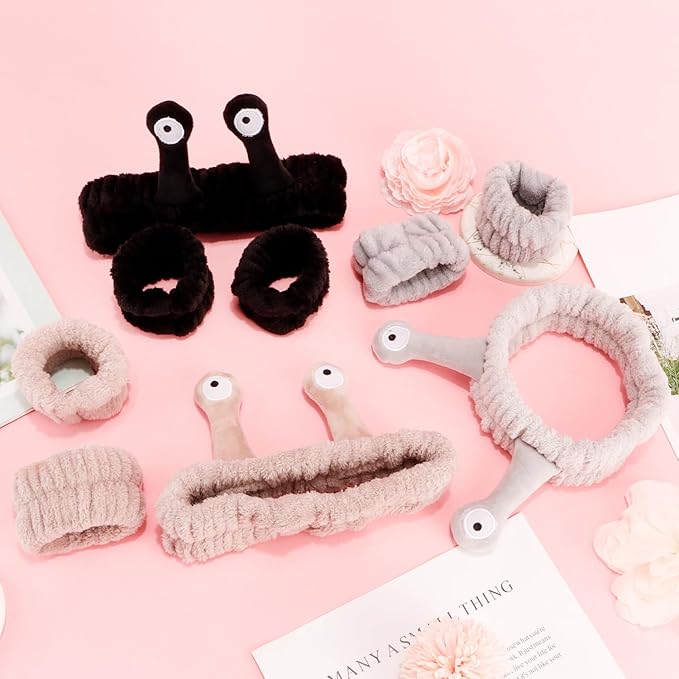 SuPoo 9 Pcs Skincare Headbands Set - Snail Spa Headband, Alien Headband, Face Wash Wristbands, Cute Makeup Hair Band for Washing Face and Shower