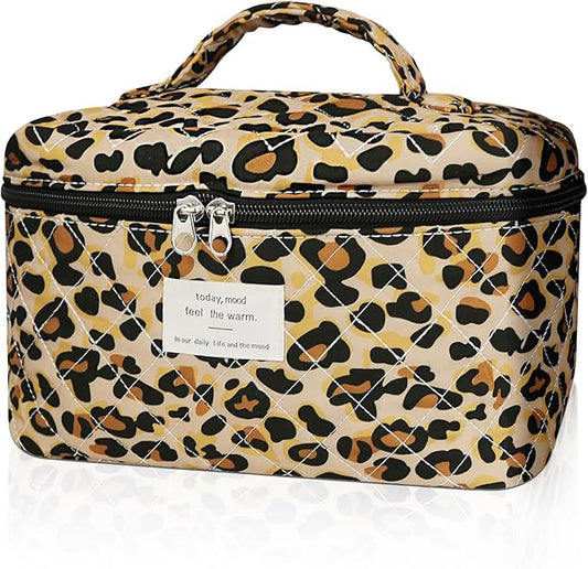 1pc Large Makeup Bag, Cute Cosmetic Bag for Women Girls, Floral Coquette Aesthetic Toiletry Bag, Travel Make Up Organizer Bag (Leopard Print)