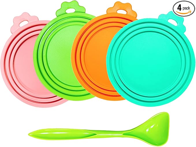MoPawKT- Silicone Cat/Dog Food Can Covers Lids, Universal 3 Sizes Fit for 3oz, 5.5oz, 6.5oz, 13oz, 13.2oz Pet Food Cans, BPA Free, Reusable (set of 4 lids+1 scoop)
