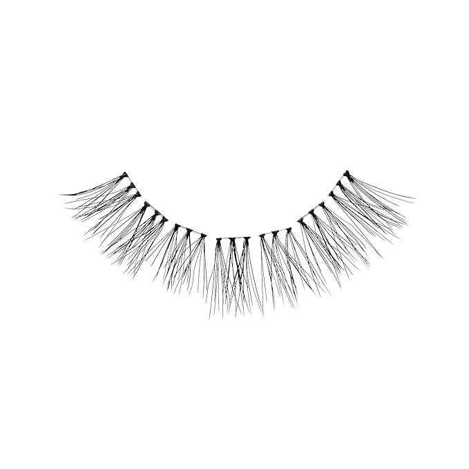 KISS Looks So Natural Trio Lash Medium Combo Pack, False Eyelashes with Tapered End Technology, 3D Lengths & Angles, Easy Grip Tray with Built-In Glue Pocket, 30 Trio Lashes in Short & Medium Lengths