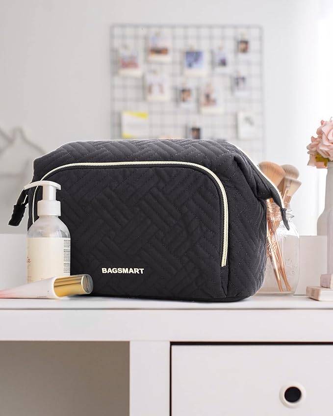 BAGSMART Travel Makeup Bag, Cosmetic Bag Make Up Organizer Case,Large Wide-open Pouch for Women Purse for Toiletries Accessories Brushes Black