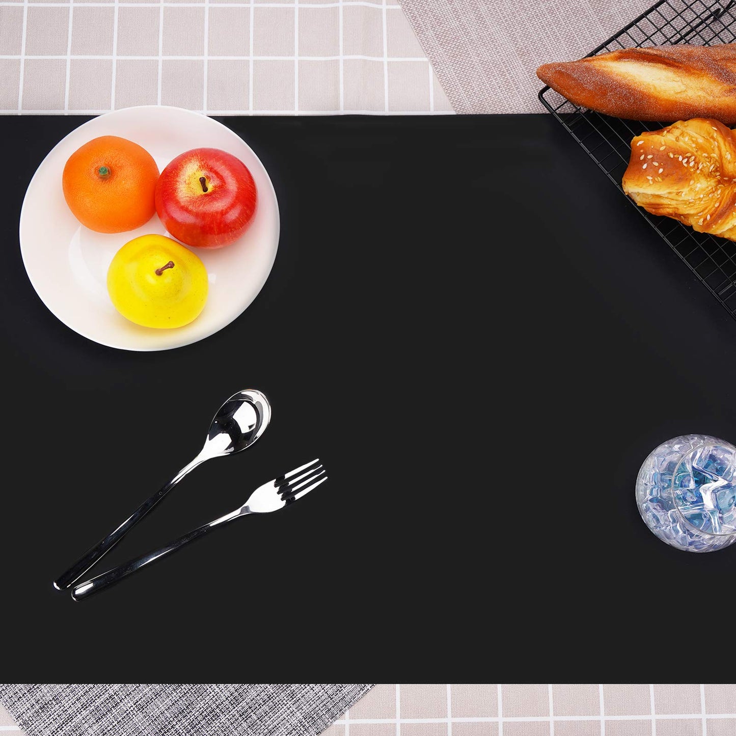 Gartful Silicone Mats for Kitchen Counter, Large Silicone Countertop Protector, Nonskid Heat Resistant Desk Saver Pad, Multipurpose Mat, Placemat (XL-28" x 20"x 0.06", Black)