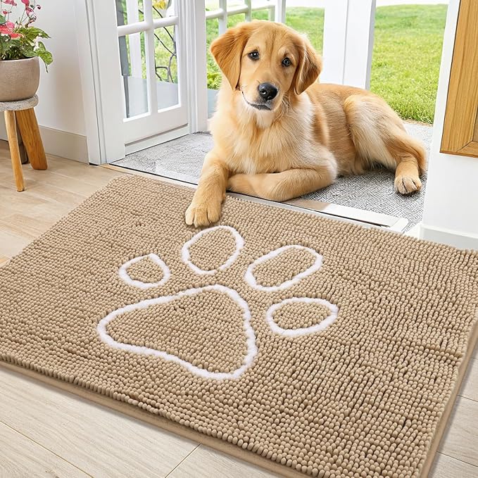 Smiry Dog Door Mat for Muddy Paws, Absorbent Dirt Trapper Non Slip Quick Dry Washable Chenille Mat for Mud Dogs, Entry Rug for Indoor and Outdoor (36x24 Inches, Beige and White)