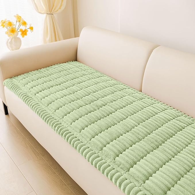 hyha Couch Covers for Dogs Washable, Non Slip Plush Dog Sofa Protectors, Fuzzy Pet Couch Covers for 3 Cushion Sofa Pet Friendly (Green, 27.6" x 47")