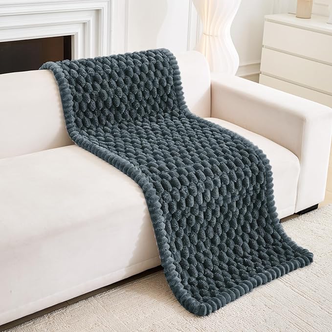 Couch Cover for Dogs Washable,Non Slip Fuzzy Durable Couch Covers for 3 Cushion Sofa Pet Friendly Sofa Cover Dog Thick Soft Slipcovers Protector Couches Mat Bed (Grey, 27.6" x 59"/70 x 150cm)