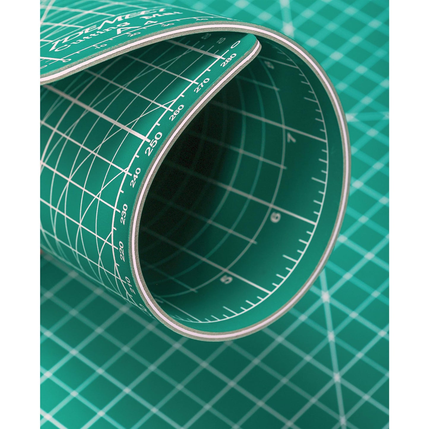 Density-upgraded 18" x 24" Self Healing Sewing Mat, Idemeet Rotary Sewing Mat for Crafts, 5-Ply Cut Board for Fabric Leather Cutting Quilting Modeling Hobby Project, Scale Size 18" x 24", Green