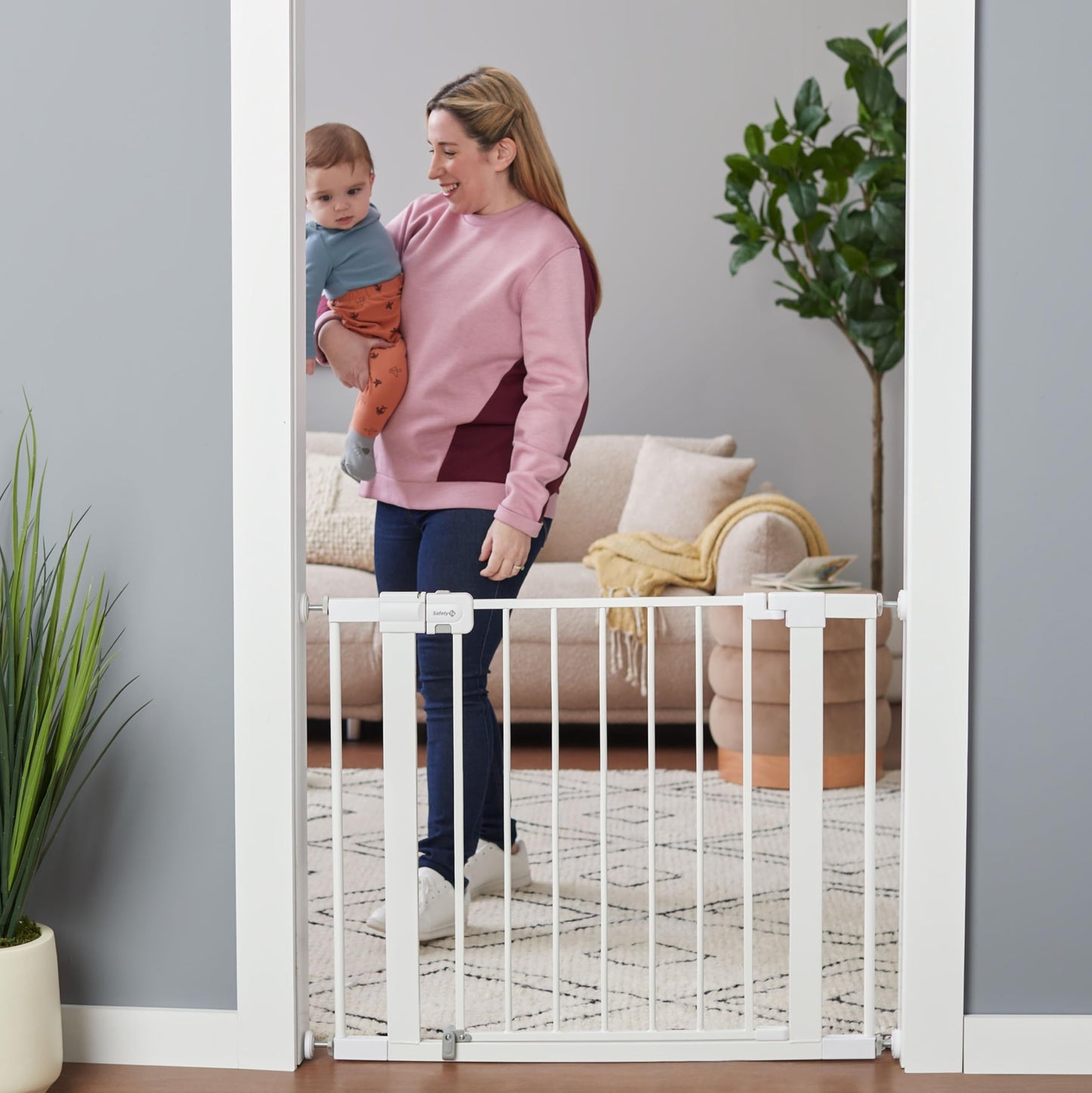 Safety 1st Easy Install Walk Thru Baby Gate for Doorway With Door, Dog Gates, Fits 29"-38", Easy Install 28" Tall, White