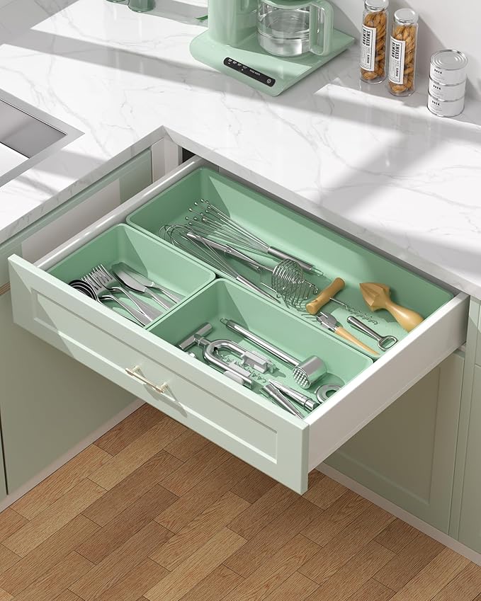 10 Pack Large Size Plastic Drawer Organizers Set, 3 Sizes Desk Drawer Organizer Trays, Storage Bins for Vanity, Makeup, Bathroom, Kitchen Utensils and Office (Green)