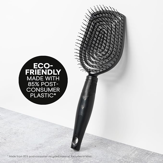Conair Scalp Care Detangling hairbrush - Curly Hair Brush - Scalp Massager - hairbrushes for women & men - detangler for all lengths and types - can use wet or dry - Black Onyx