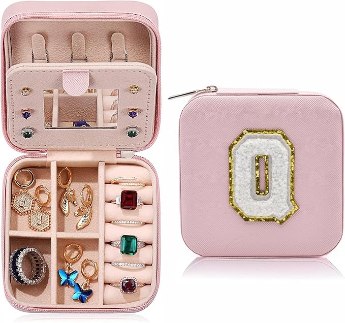 MODENGKONGJIAN Travel Jewelry Case for Women Fashion, Ring Necklace Earring Jewelry Holder Organizer Box, Small Portable Jewellery Storage, Christmas Gifts Initial Q