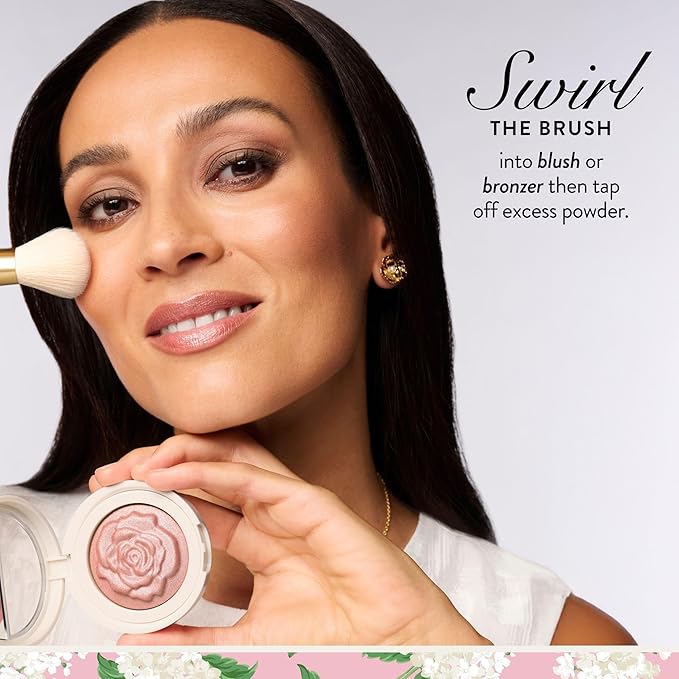 LAURA GELLER NEW YORK Angled Blush Brush - Sculpting & Blending Brush for Blush, Bronzer & Contour - Soft Vegan Bristles - Draper James Limited Edition