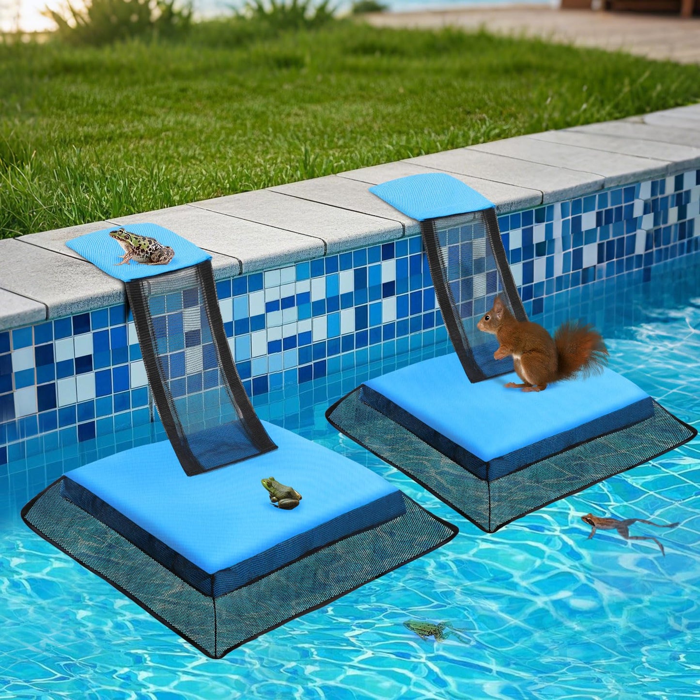 Weallere Animal Saving Escape Ramp,Animal Saver for Swimming Pool Critter, Rescue for Toads, Lizards, Ducks, Snakes, Chipmunk, Mice, Blue 2pcs