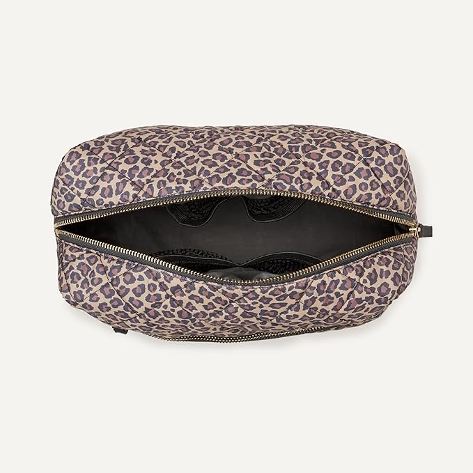 Amazon Essentials Women's Quilted Travel Makeup Bag, Leopard, One Size