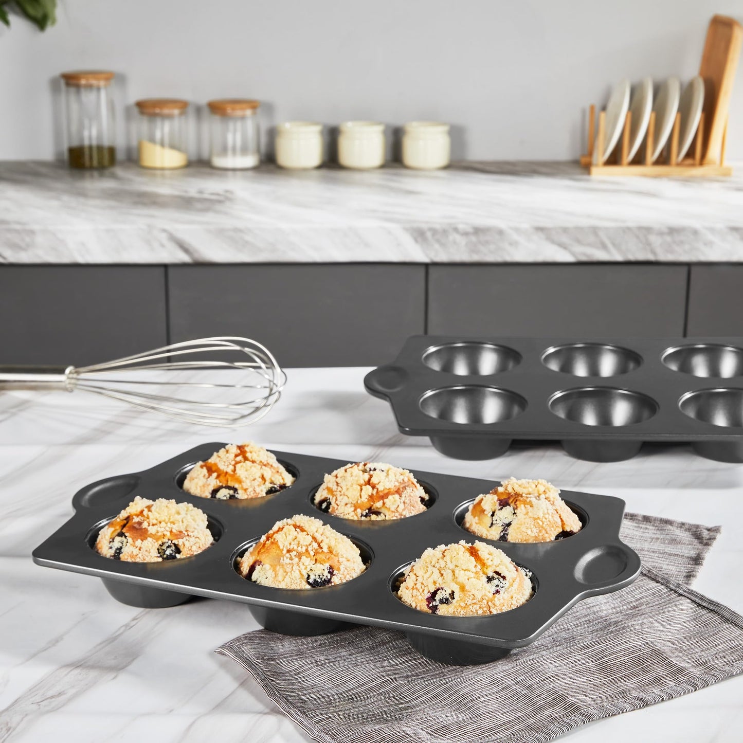 HONGBAKE Nonstick Jumbo Muffin Pan, 2 Pack Large Cupcake Tin for Baking, Cup Cake Tray, 3.5dia, 6 Cup, Premium, Extra Thick, Dishwasher Safe