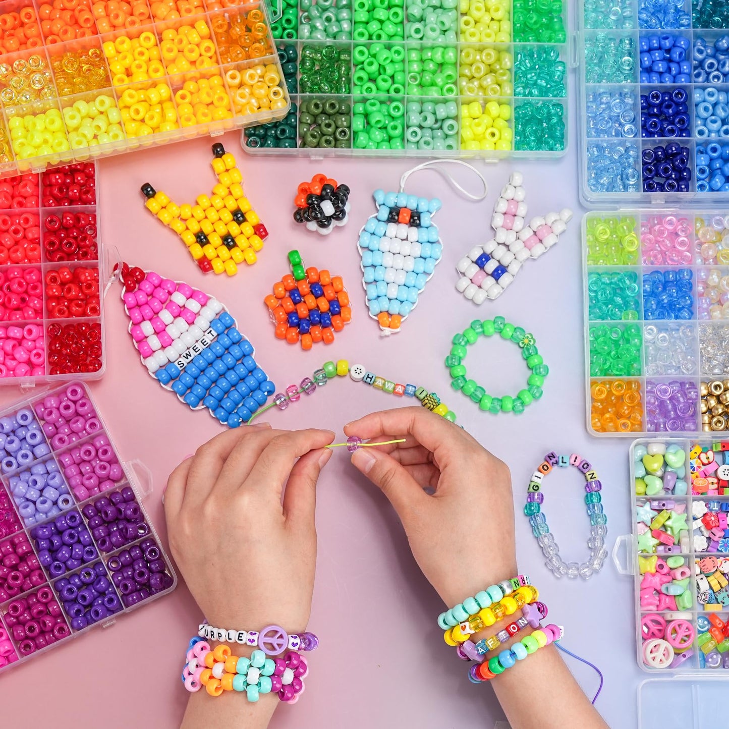 Gionlion 7 Boxes Pony Beads Bracelet Making Kit, 144 Colors 6x9mm Kandi Rave Beads, Friendship Bracelet Kit with 800Pcs Letter Bead for DIY Jewelry, Keychains, Arts and Crafts for Girls Kids Gifts