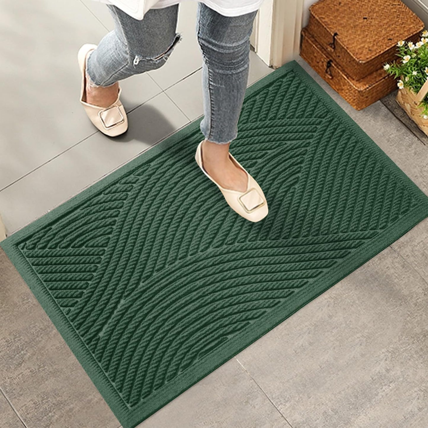 HIYARD Sturdy Front Door Mat, Absorbent Muddy Dirt Resist Welcome Door Mats Outdoor Indoor, Stain and Fade Resistant, Non-Slip Backing Entry Mat Low Profile Doormat for Entryway, 29Ã17, Green