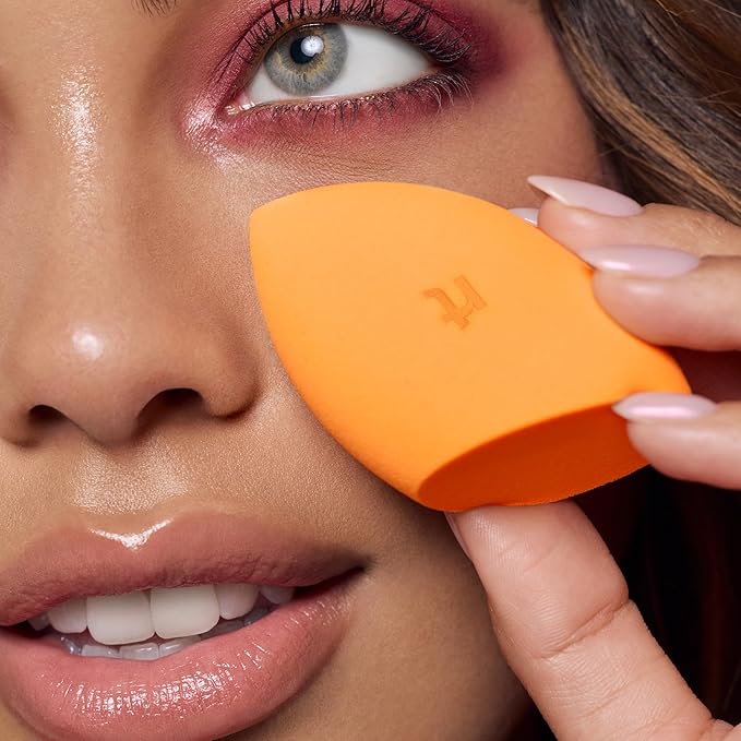 Real Techniques Miracle Complexion Sponge + Concealer Sponge Duo, Makeup Blending Sponges For Foundation & Concealer, Offers Light To Medium Coverage, Natural, Dewy Makeup, Latex-Free Foam 2 Count