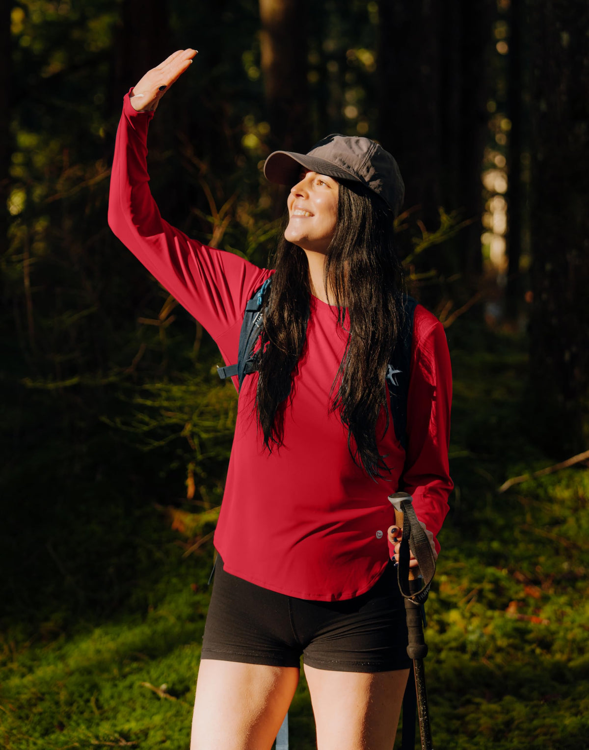 Women's Sun Shirts UPF 50+ Long Sleeve UV Protection Shirt Lightweight Quick Dry Workout Hiking Tops for Women(Red,XL)