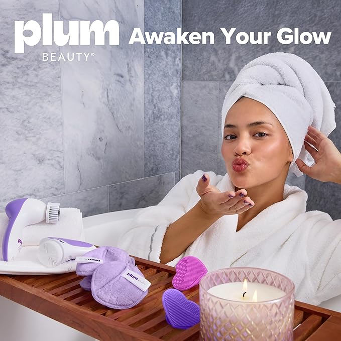 Plum Beauty Heart-Shaped Silicone Skin Scrubber Ã¢ÂÂ Manual Facial Cleansing Brush for Exfoliating & Massaging Ã¢ÂÂ Soft, Skin-Safe Bristles for All Skin Types Ã¢ÂÂ Includes Suction Cup Mount