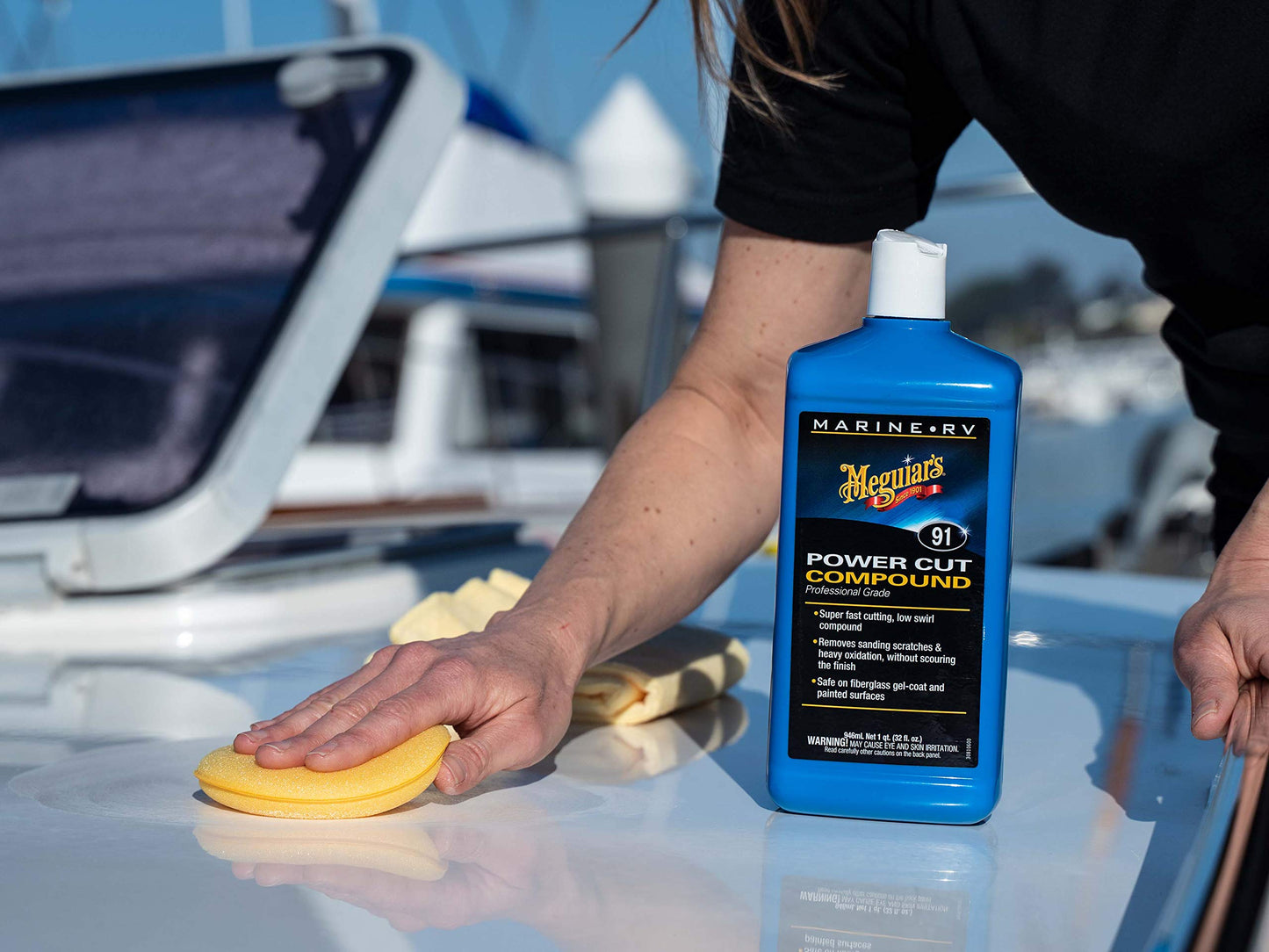 Meguiar's Marine/RV Power Cut Compound M9132, Low-Swirl RV and Marine Buffing Compound Removes Scratches and Oxidation Without Scouring, Fast-Cutting Formulation for Fiberglass and Gel Coats, 32 Oz