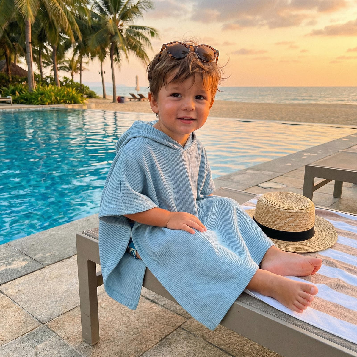 Kids Swim Cover up Girls Boys Waffle Towel Poncho Swimsuit Coverups for Beach, Pool, Bath (Blue,9-10 Years)