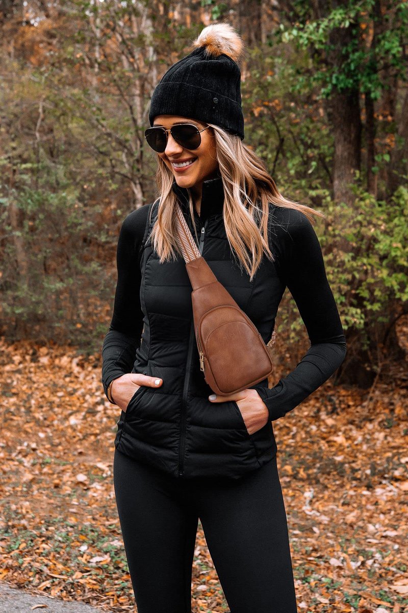 CLUCI Small Sling Bag for Women, Vegan Leather Fanny Pack Crossbody Bags for Women, Chest Bag With Guitar Strap