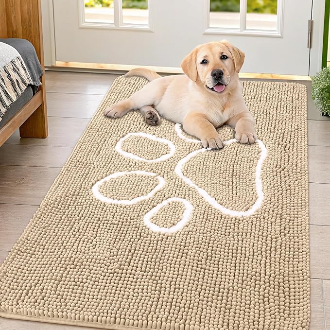 Smiry Dog Door Mat for Muddy Paws, Absorbent Dirt Trapper Non Slip Quick Dry Washable Chenille Mat for Mud Dogs, Entry Rug for Indoor and Outdoor (47x32 Inches, Beige and White)