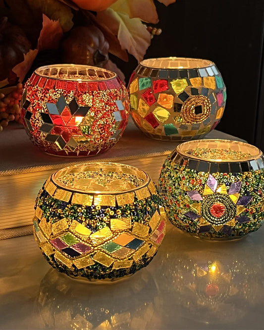 SHMILMH Glass Candle Holder Set of 4, Diwali Gift Votive Candle Holders Handmade Mosaic Glass Tealight Holders Diwali Christmas Table Decorations for Home