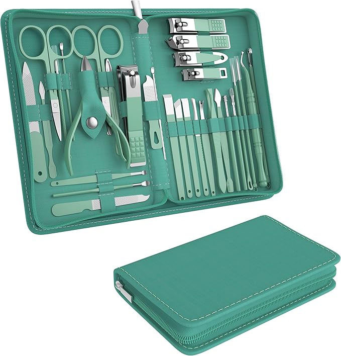 Tseoa Manicure Set Personal Care, Nail Clipper Kit, Professional Nail Clipper Pedicure Set, Nail Tools with Luxurious Travel Case, Gifts for Men Women Family Friend, 31 Pieces (Green)