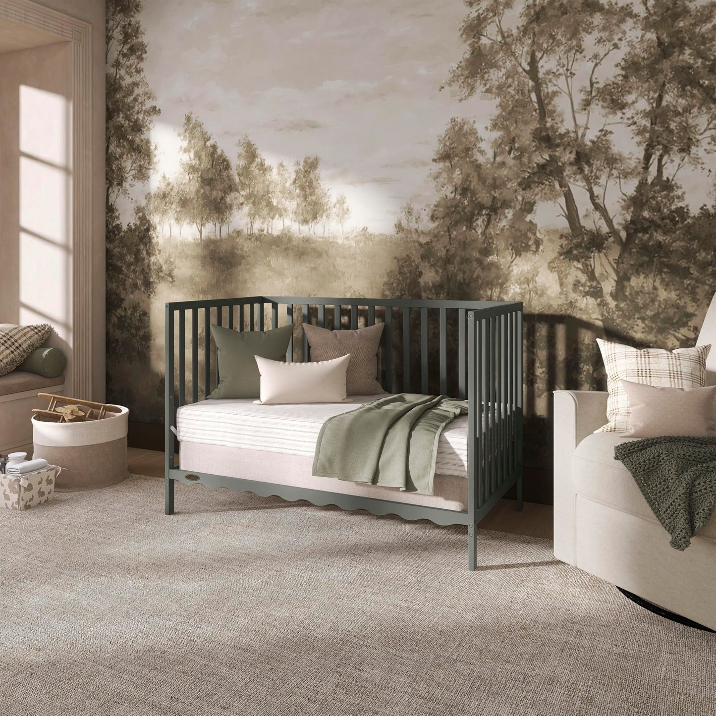 Dream On Me Synergy Wave 5-in-1 Convertible Crib in Seagrass, JPMA & Greenguard Gold Certified, Converts from a Baby Crib to a Toddler Bed, Daybed, and Full-Size Bed