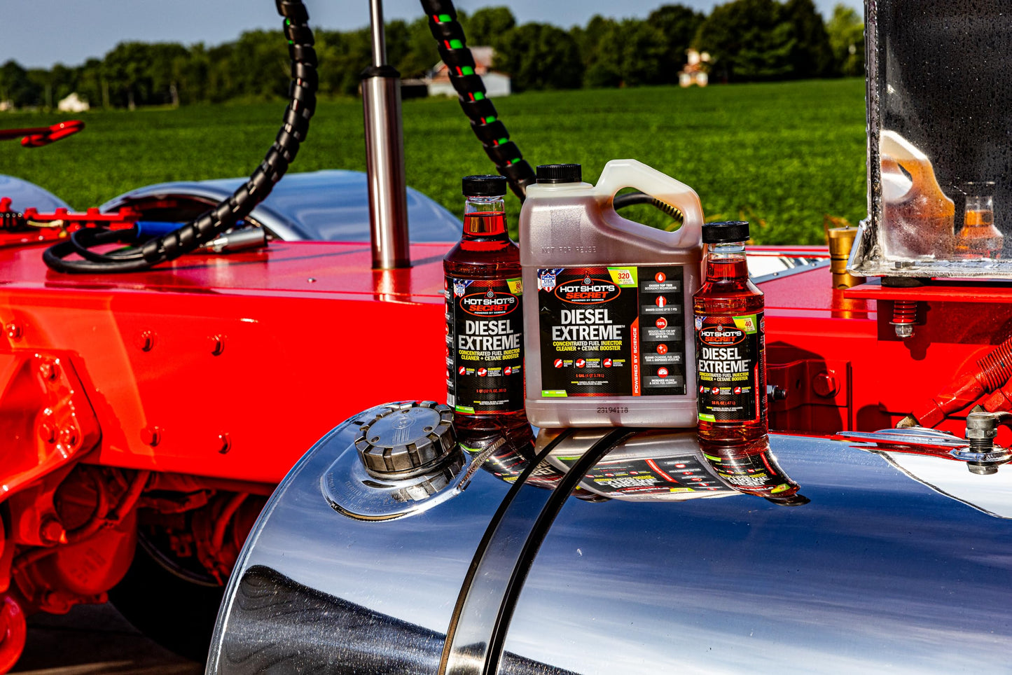 Hot Shot’s Secret Diesel Extreme 1 Gallon – Treats 320 Gallons – Concentrated Diesel Fuel Additive, Fuel System Cleaner and Injector Cleaner, Restores Engine Performance