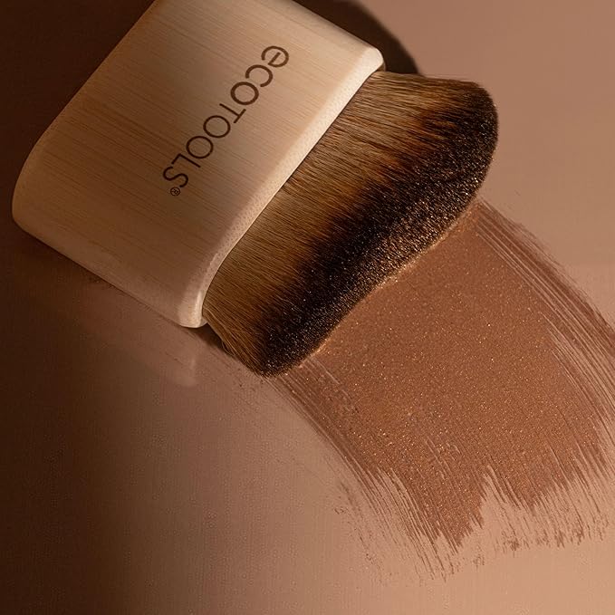 EcoTools Good Tan Body & Face Self-Tan Blending Brush - Kabuki Brush for Sunless Tanner, Eco-Friendly & Vegan, 1 Count